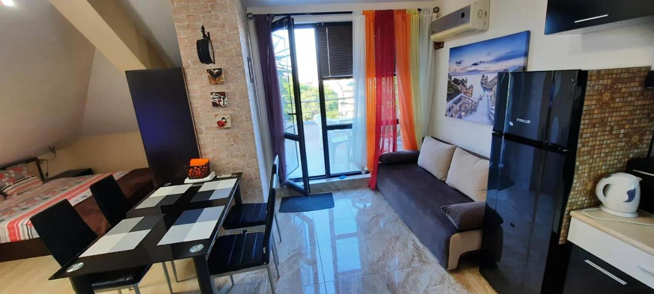 Студио Изгрев Burgas City Eksteriør billede